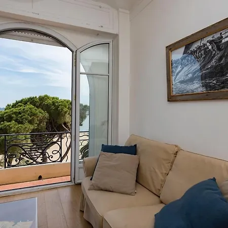 Vue Golfe St Tropez A Ste Maxime Yourhosthelper Apartment Sainte-Maxime