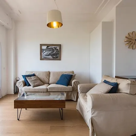 Vue Golfe St Tropez A Ste Maxime Yourhosthelper Apartment