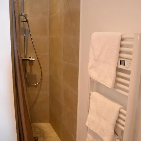Vue Golfe St Tropez A Ste Maxime Yourhosthelper Apartment *