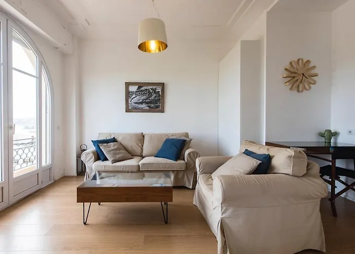 Vue Golfe St Tropez A Ste Maxime Yourhosthelper Apartment