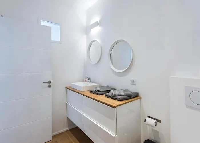 Apartment Vue Golfe St Tropez A Ste Maxime Yourhosthelper