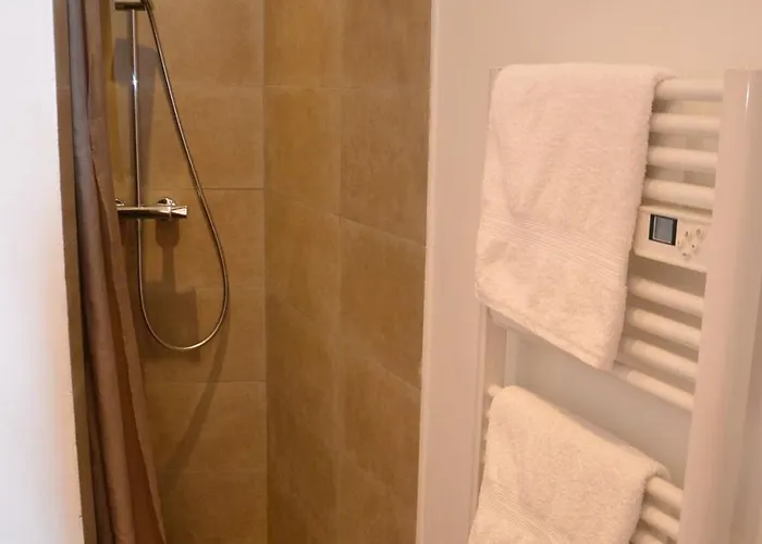 Vue Golfe St Tropez A Ste Maxime Yourhosthelper Apartment *